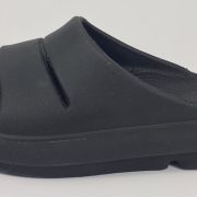 Oofos Unisex OOahh Slides Black