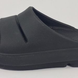 Oofos Unisex OOahh Slides Black