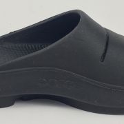 Oofos Unisex OOahh Slides Black