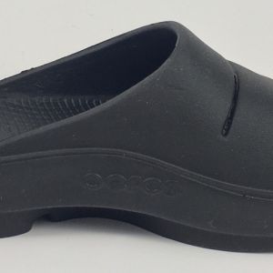 Oofos Unisex OOahh Slides Black