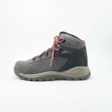Columbia Women's Newton Ridge Plus Waterproof Grey_Outside
