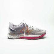 New Balance Women’s 880 12 Pink